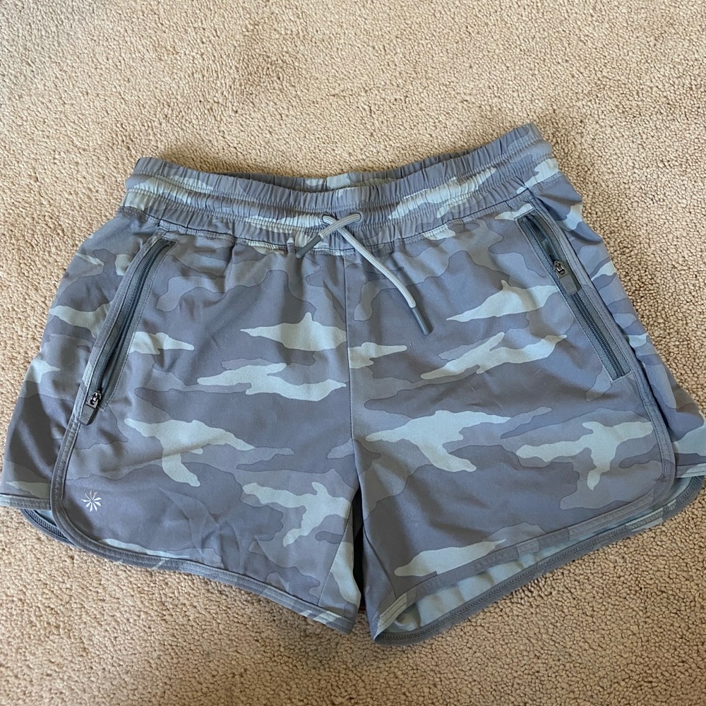 Athleta Girl athletic grey camo shorts size XL/14